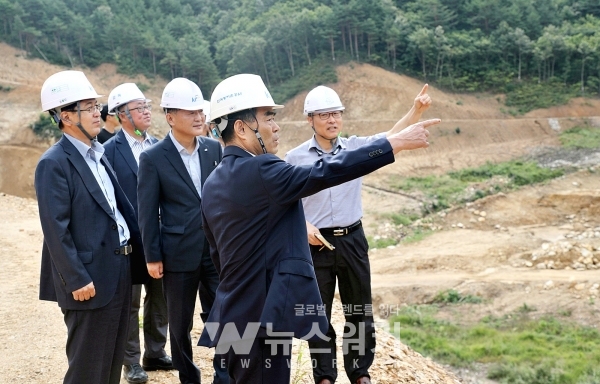 한국농어촌공사 김인식 사장은 20일 강원지역 용수공급과 안전관리를 위한 현장점검에 나섰다