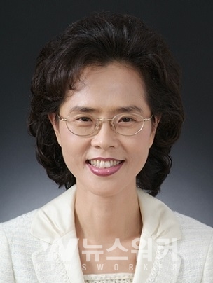 홍현진 교수