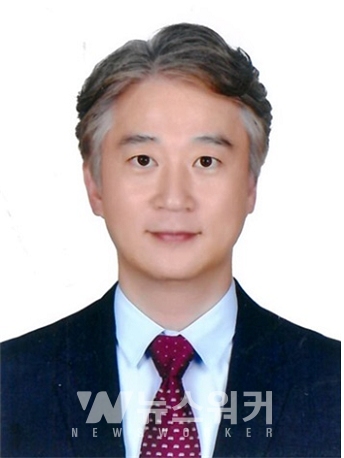 김이강 신임 대변인
