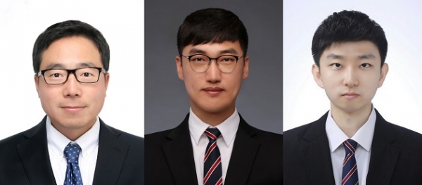 왼쪽부터 황의석 교수, 이용구 연구원, 송준호 박사과정 학생