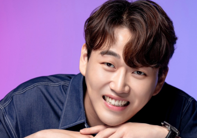 올가을 복귀하는 황영웅 <사진=더우리엔터테인먼트>