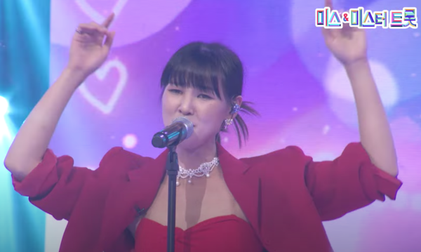 황우림의 '몰래한 사랑' 무대 중에서 [사진=미스 앤 미스터 트롯]