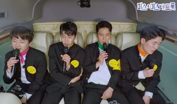 가수 이찬원, 임영웅, 장민호, 영탁이 부르는 '걱정말아요 그대' [사진=미스 앤 미스터 트롯]