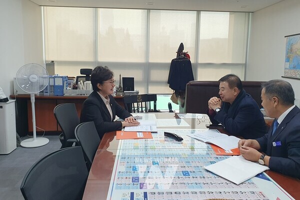 강종만 영광군수, 국고예산 확보 막판 '총력전' (조수진 의원 면담)