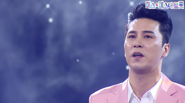 많은 이들을 눈물짓게 만든 장민호의 '내 이름 아시죠' [사진=미스 앤 미스터 트롯]