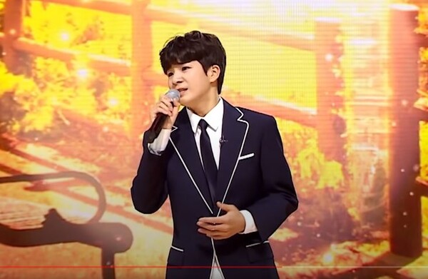 인순이의 '아버지'를 부르는 정동원 [사진=미스 앤 미스터 트롯]