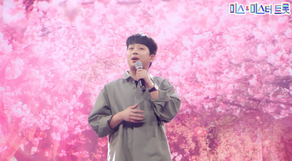 이찬원의 내공이 잘 드러난 '미운 사랑' 무대 [사진=미스 앤 미스터 트롯]