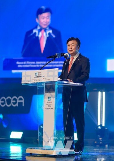 여수시가 지난 15일부터 3일간 여수엑스포컨벤션센터에서 개최한 ‘2023 한중일 이스포츠대회’를 성공적으로 마무리했다.