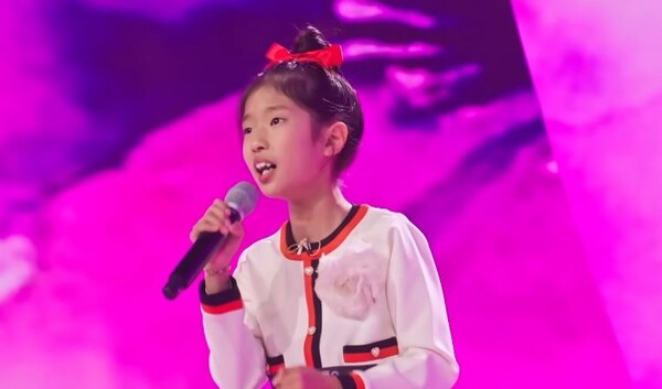 가수 빈예서의 '모정' 무대 [사진=미스 앤 미스터 트롯]