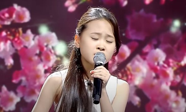 가수 김다현의 '회룡포' 무대 중에서 [사진=미스 앤 미스터 트롯]