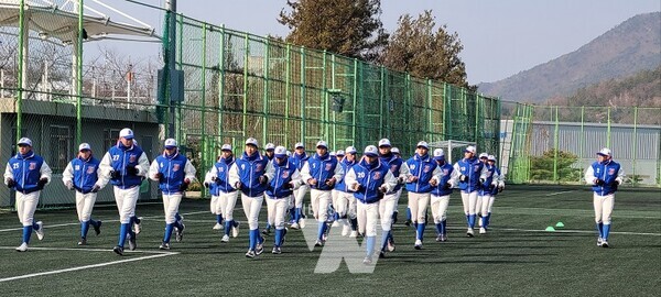전지훈련- 여수시 진남경기장 청소년야구팀