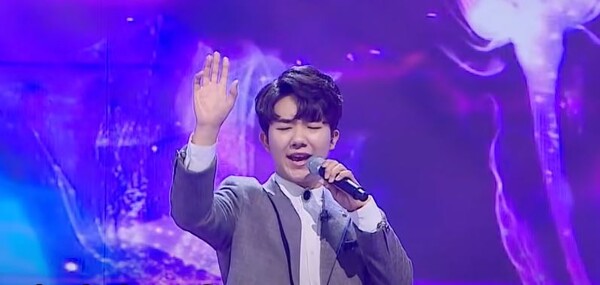 정동원에 아쉽게 패한 남승민의 '사모' 무대 중에서 [사진=미스 앤 미스터 트롯]