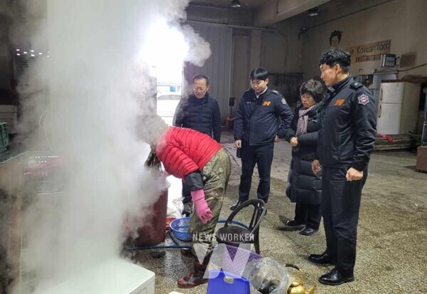 유관기관 합동 안전점검 실시(웃장 소방서 합동 소방펌프실 점검)