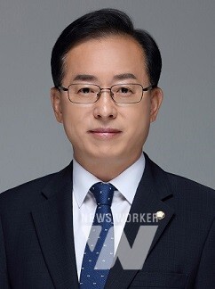 더불어민주당 김경만 의원(비례대표)