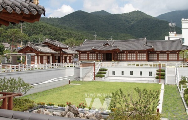 전통문화관 전경