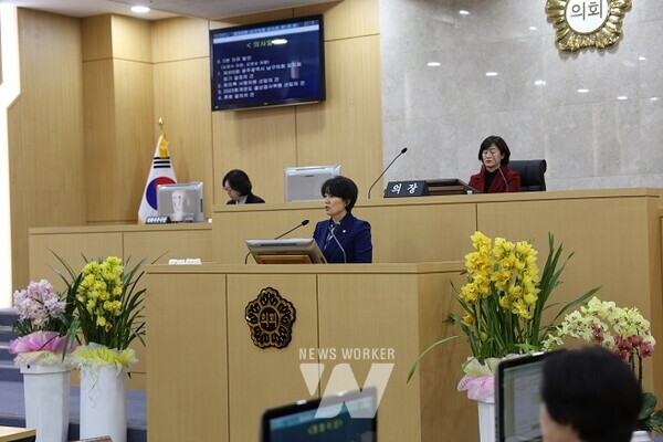 오영순 남구의원이 5분 발언을 하고 있다.