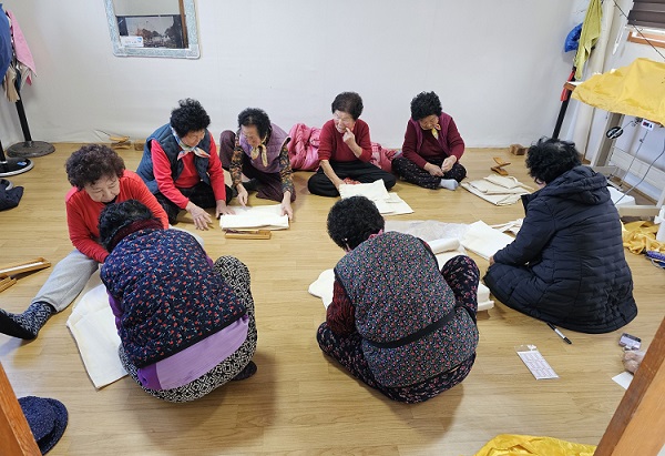 미암면 선황2구 경로당 공동작업장 전통수의제작