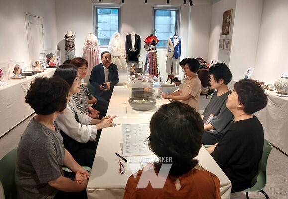 광주광역시(시장 강기정)는 올해 여성친화마을 공모를 통해 8개 지원단체를 선정하고, 여성친화도시 조성을 위한 본격적인 사업을 추진한다