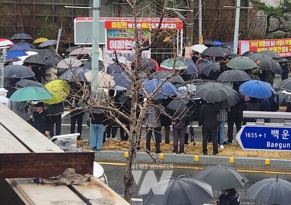 관심을 끈 이정현 후보의 유세현장, 광양읍 버스터미널 인근 인동로터리