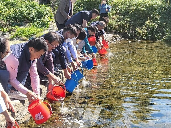 내수면 어종 방류