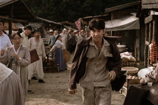 황천 최고의 소도둑 검거율을 자랑하는 이제훈에 집중한 '수사반장 1958' 1편 [사진=MBC·디즈니플러스]