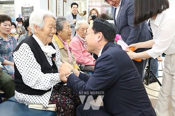 나주시 제52회 어버이날 기념행사(사진제공-나주시)