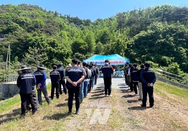 전남 함평군이 저수지 위기 상황에 대비하기 위한 비상대처훈련을 실시했다.