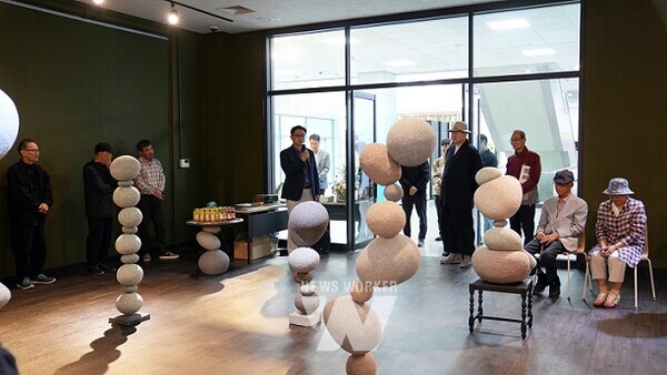 김광덕 작가, 오픈식 인사말