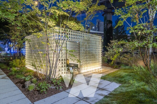 HDC현대산업개발은 16일, 서울국제정원박람회를 통해 광운대역세권 개발사업의 ‘히든 네이처’ 콘셉트를 담은 기업동행정원 아이파크 가든을 선보였다.