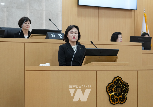 질의하는 노소영 남구의원