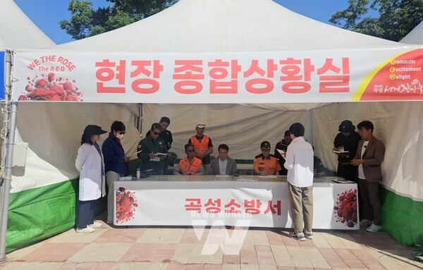 제14회 곡성세계장미축제가 지난 19일 개막 후 3일만에 누적관광객 11만명을 돌파했다.