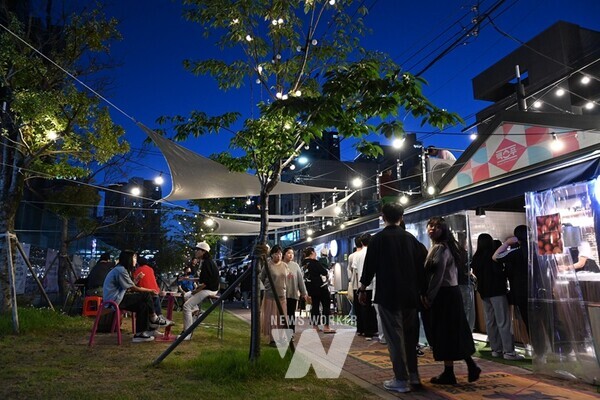 백운광장 토요 야시장