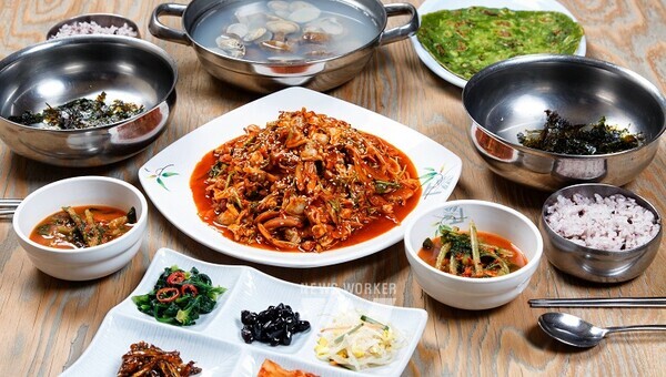 바지락회비빔밥