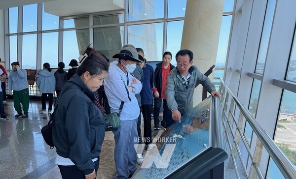 전남 순천시(시장 노관규)는 시민 누구나 행복한 관광 활동을 즐길 수 있게 관광취약계층을 대상으로 지난 29일과 30일 ‘순천시 행복여행 지원사업’을 진행했다