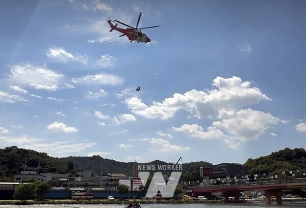장흥군은 5월 31일 2024년 재난대응 안전한국훈련으로 ‘극한 강우에 따른 하천범람 및 교량 붕괴 재난대응 실제 현장훈련’을 실시했다