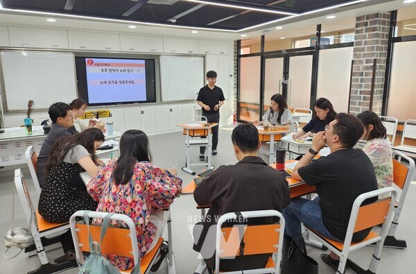 광주시교육청이 6~11월 교원 수업·연구 문화 활성화를 위해 초등교원 80명이 참여하는 초등 교사공동체 실천 사례 연구대회를 개최한다.