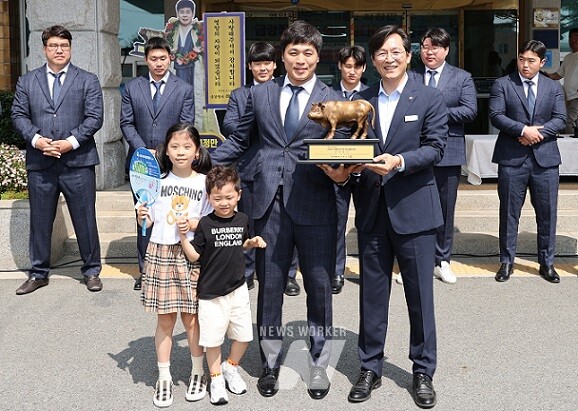 최성만 금강장사 환영행사