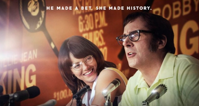 영화_빌리진 킹: 세기의 대결에서 빌리 진 킹을 연기한 엠마스톤과 스티브 카렐(우)