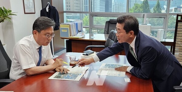 정인화 광양시장, 지역현안사업 국회 건의 위해 새벽행- (안도걸 의원, 광주 동구남구을)