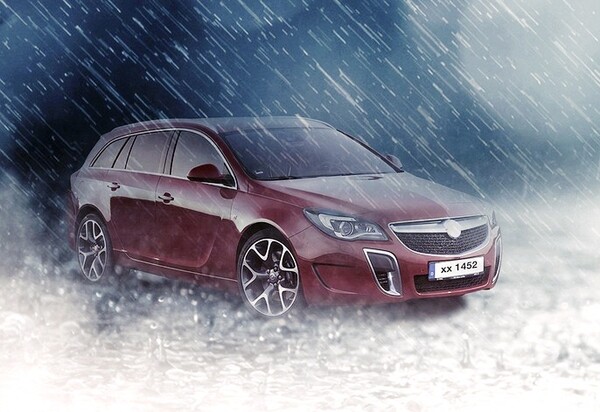 폭우가 잦은 장마철에는 차량 침수에 주의해야 한다. [사진=픽사베이]