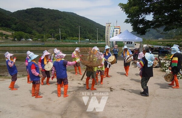 농업환경보전프로그램--담양 청촌마을 풍악놀이·손모내기 시연 행사
