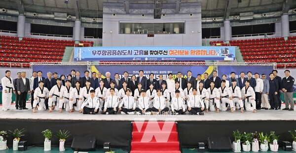 전라남도 유일의 태권도 실업팀인 ‘고흥군청 태권도팀’이 대한체육회 주관 ‘2024년 하계종목 직장운동경기부 창단 지원 공모사업’에 최종 선정됐다