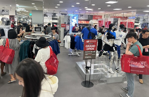 팩토리아울렛 천호점(사진제공_이랜드 리테일)