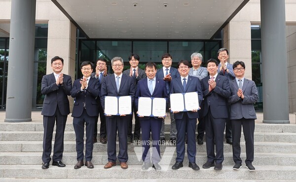 전남대학교가 전남대학교병원, 대우건설과 함께 글로컬대학30을 비롯한 여러 국책사업을 공동 발굴하고, 함께 협력해 수행하기로 했다.