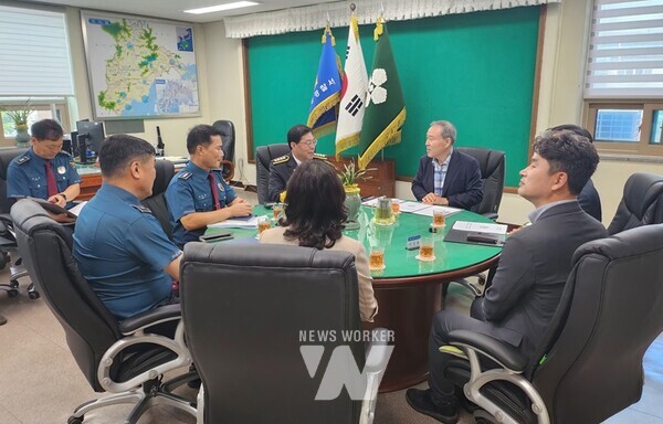 전라남도자치경찰위원회는 기초자치단체와의 소통·협력을 위해 3일 보성군을 시작으로 기초자치단체장 및 경찰서장 간담회를 개최한다