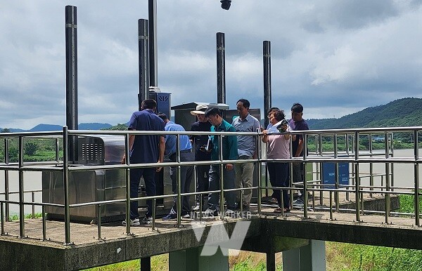 나주시는 지난 8일부터 2주간 관내 배수문 관리자 95명을 대상으로 배수문 전문 조작 및 안전교육을 한다