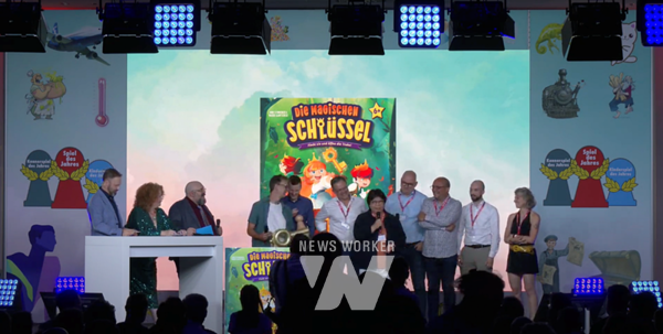 콘진원의 신성장 게임콘텐츠 제작지원 사업을 통해 제작된 보드게임 《오키도키원정대》가 독일 ‘올해의 게임상’에서 어린이 게임 부문을 수상했다.