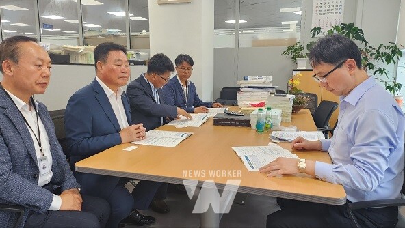 23일 기재부를 방문한 김산 무안군수