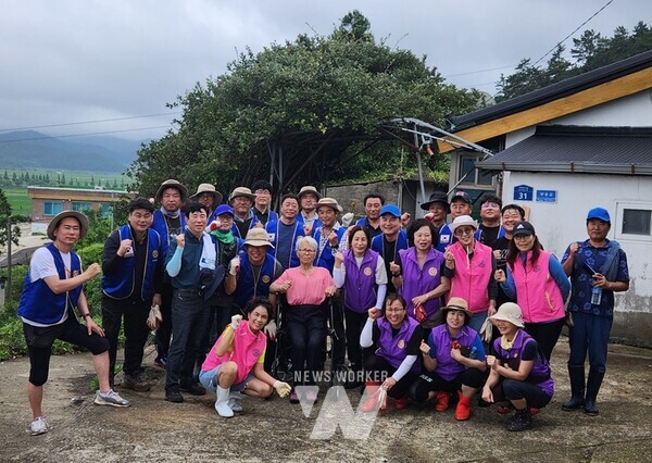 진도군, '집중호우 피해복구'에 봉사단체 온기나눔 이어져