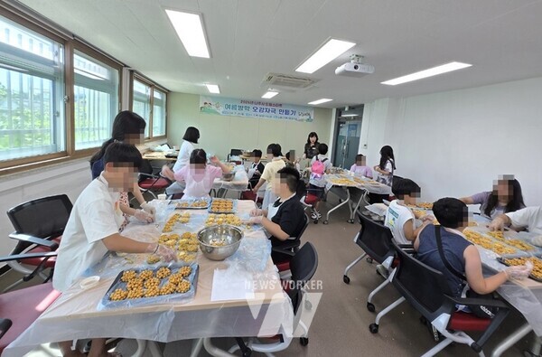 나주시 드림스타트가 최근 드림스타트 사례관리 아동 15명을 대상으로 ‘여름방학 오감만족 만들기 프로그램’을 운영했다. (사진제공-나주시)